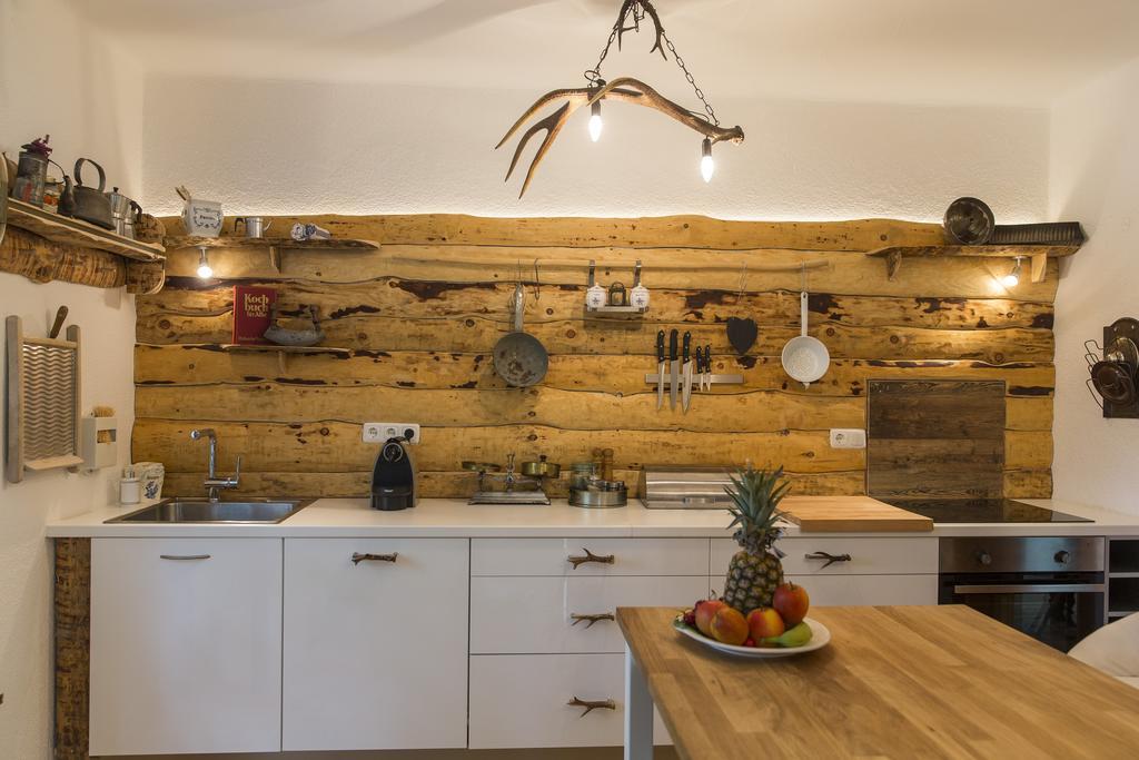 גולינג אן דר זלצאך Forest Chalet, 15 Min To Salzburg Olt Town, And Most Beautiful Lakes, Secluded Location, 1,000 Sqm Garden, Mountainview, Panorama Sauna, Bath Whirlpool, Bbq&Bikes&Sunbeds For Free, Up To 10 P חדר תמונה